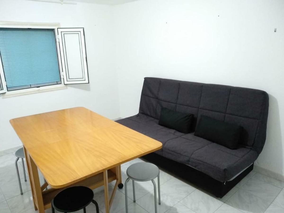 Apartamento En Plaza Mayor Рибадавия Екстериор снимка